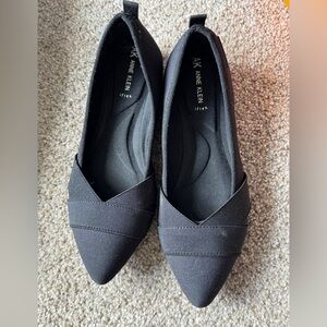 Anne Klein black flats size 7.5